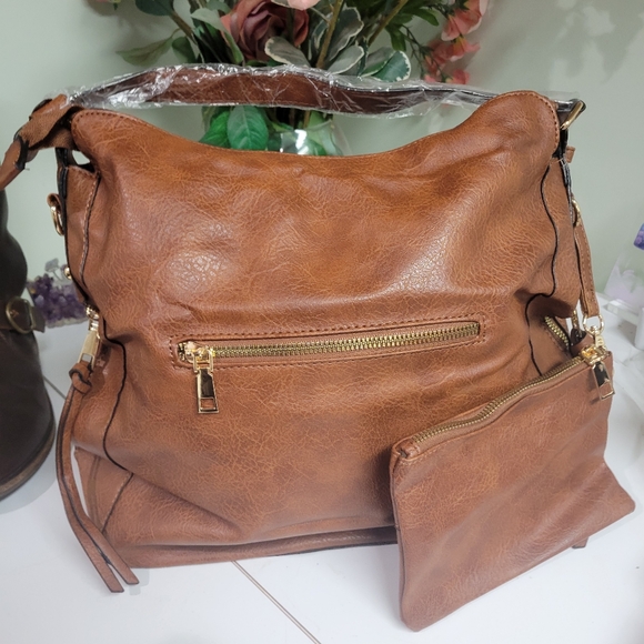 NWT PU Leather CONVERTIBLE 2 PC SET SATCHEL & REMOBABLE STRAP. - Picture 4 of 8